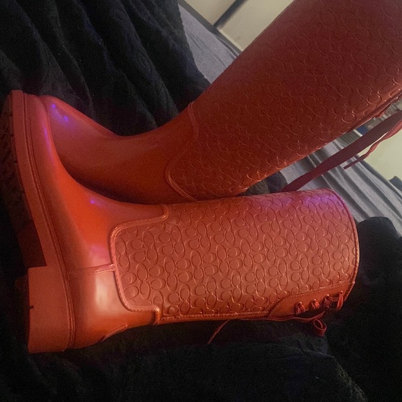Coach rain boots - Picture 1 of 8
